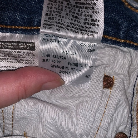 Levi's Blue Cropped Jeans with Red Floral Embroidery - Picture 6 of 12